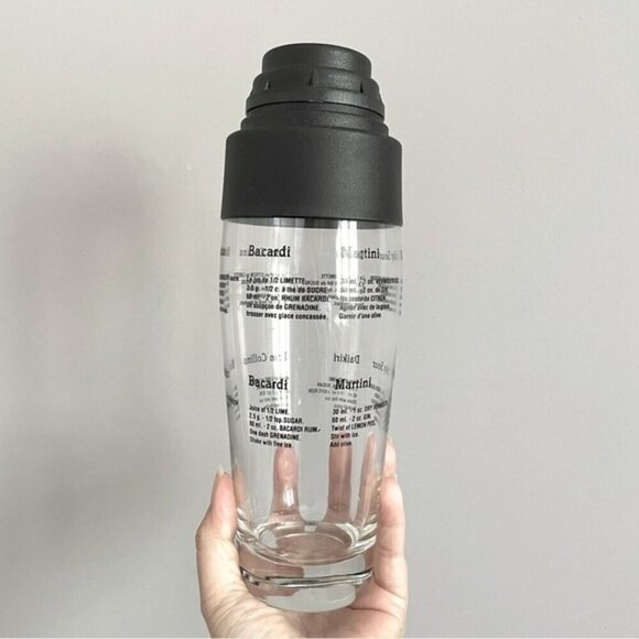 Glass Cocktail Shaker w/ Plastic Lid Bilingual Recipes - 3-piece - Picture 1 of 8